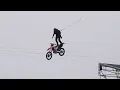 Video di Tom Cruise performs insane BMX stunt for new movie Mission Impossible 7 in UK | Mission Impossible 7