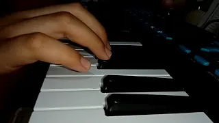عزف تكبيرات العيد دندنها