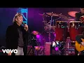 Download Lagu Andrea Bocelli - Porque Tu Me Acostumbraste (Live From Lake Las Vegas Resort, USA / 2006)