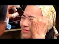 2 Facial hair removal on Chinese streets Threading