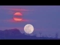 Download Lagu Stable Moonrise Vs Shaky Sunset Telephoto Timelapse (blended)