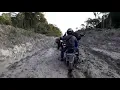 Download Lagu Jalan berlumpur tersiram hujan hati ku hancu hancur karena abang hahahaha...