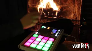 Download Maschine Mikro MK2 - Beat Snacks: Maschine freestyle - Shaolin Beats MP3