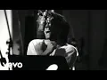 Download Lagu Bon Jovi - Bed Of Roses (Official Music Video)