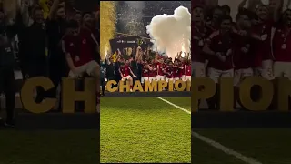 احتفال لاعبي النادي الاهلي بكاس السوبر المصري 