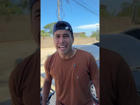 Mi hijo cuando pica el tubo de escape de mi moto ☠️