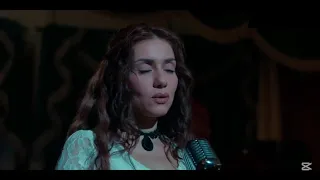 اغنية في وسط الطريق من مسلسل بطل العالم دندنها
