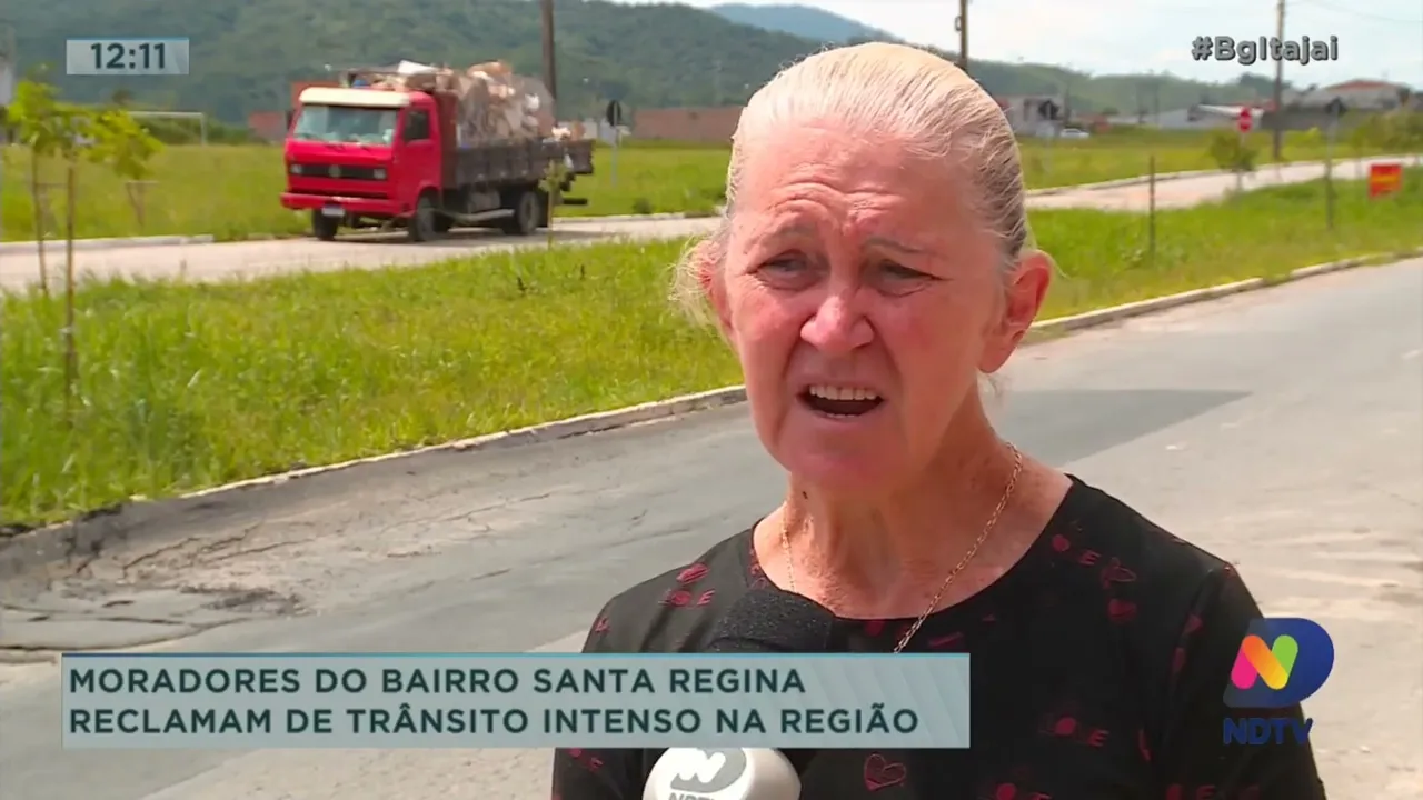 Moradores do bairro Santa Regina reclamam de trânsito intenso na região