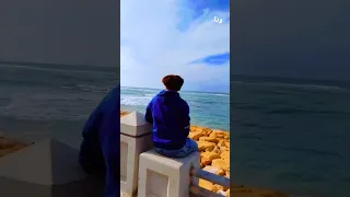 و ألف ظهري شغل الراديو يبدأ راب 