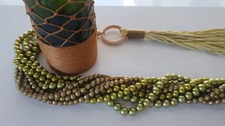 Colar de mesa verde