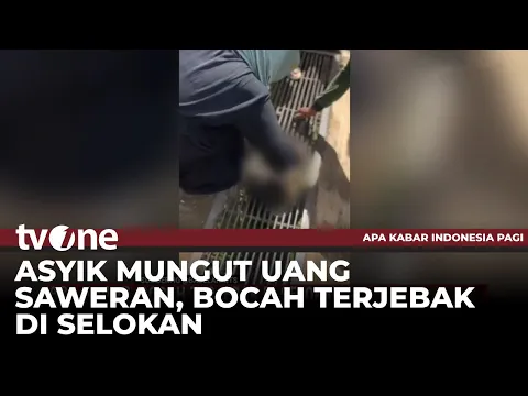 Viral! Terlalu Asyik Memungut Uang, Bocah Terjebak di Selokan