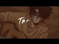 ayer tuve un amor que hoy me abandono por qué no me quería