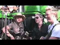 EXCLUSIVE - Jason Aldean sings Big Green Tractor - ON A BIG GREEN TRACTOR!