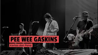 Download [HD] Pee Wee Gaskins - Kertas dan Pena (Live at JakCloth 2017 Goes to Padang) MP3