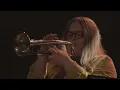 Emma-Jean Thackray - Yellow (Live at EartH)