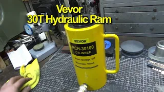 QTR 74 Vevor 30 Ton Hydraulic Ram RCH30100