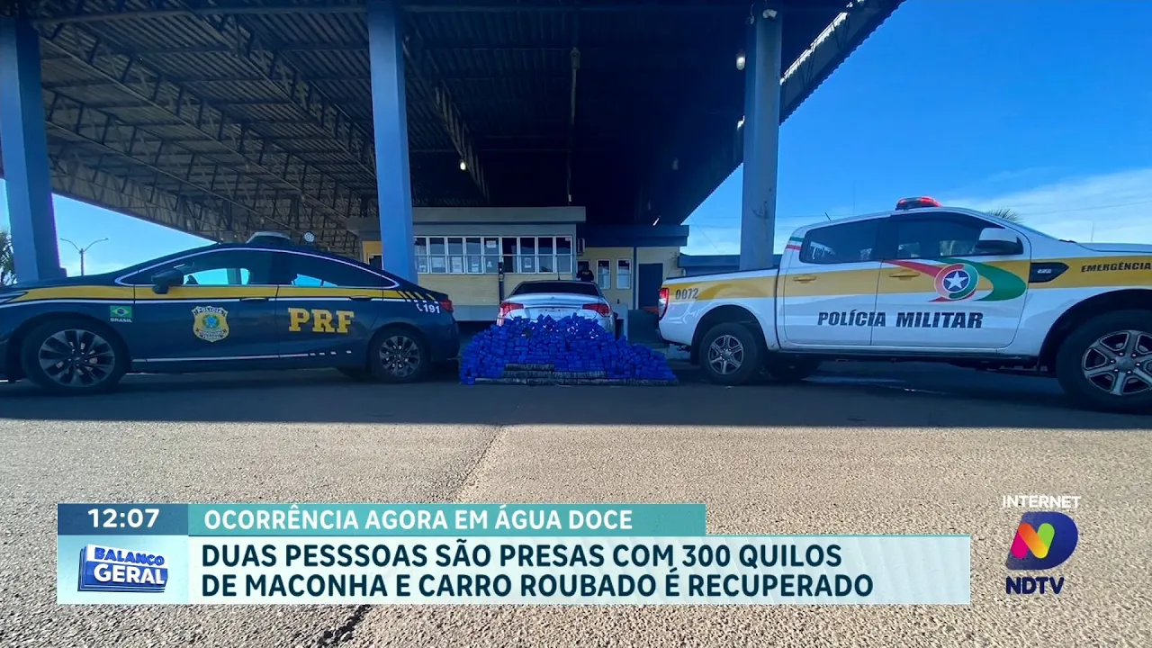 Polícia intercepta carro roubado transportando grande quantidade de maconha em Água Doce