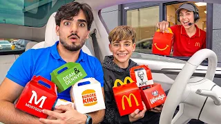 Pasamos 24 Horas Comiendo Solo Menús Infantiles