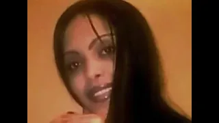 احمد المصطفى حاولت انساك وقلبي زاد في جروحو وريني كيف الحي يودع روحو 