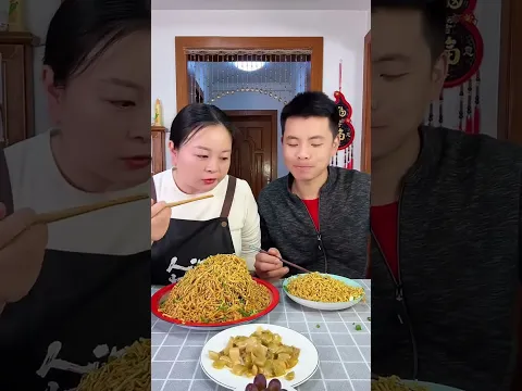Still want to eat my big elbow? No way. #SoDelicious #DailyLifeOfCouple