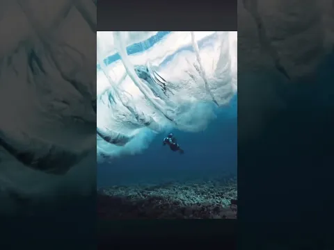 What Big Waves Actually Look Like From Below The Surface…