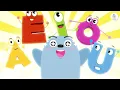 🎵 VOWEL BINGO SONG for Kids with Smilie the Seal ✏️ A E I O U 🎸 Educational Song 🎉