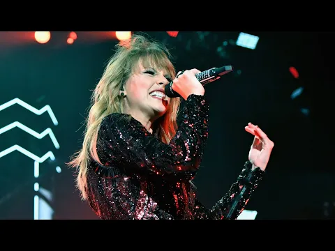 Download MP3 Taylor Swift - I Did Something Bad (American Music Awards, 2018)