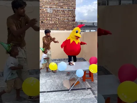 cute 🥰 boy aur rooster 🐔