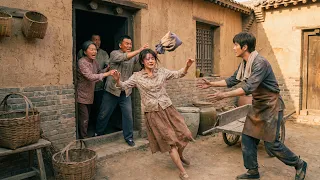 Her Family Sold Her to a Poor Blacksmith Unaware She Was Secretly a Missing Heiress
