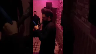 حسين جيزاني    حلوه بحلكك الخويه ياعباس     الحان عباس المجراوي دندنها