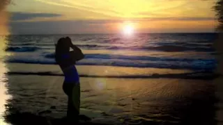 لا تنسيني روحي و قلبي لا تنسيني دندنها