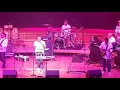 Zainalabidin & Headwind LIVE - Kita Serupa
