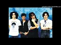 Sin documentos - LOS RODRIGUEZ.-     (Audio)