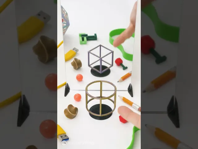 Wireframe Ambiguous Cube // POV Illusion video thumbnail
