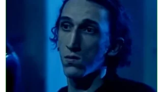 برايز العيب مش فيكم العيب في النظام 