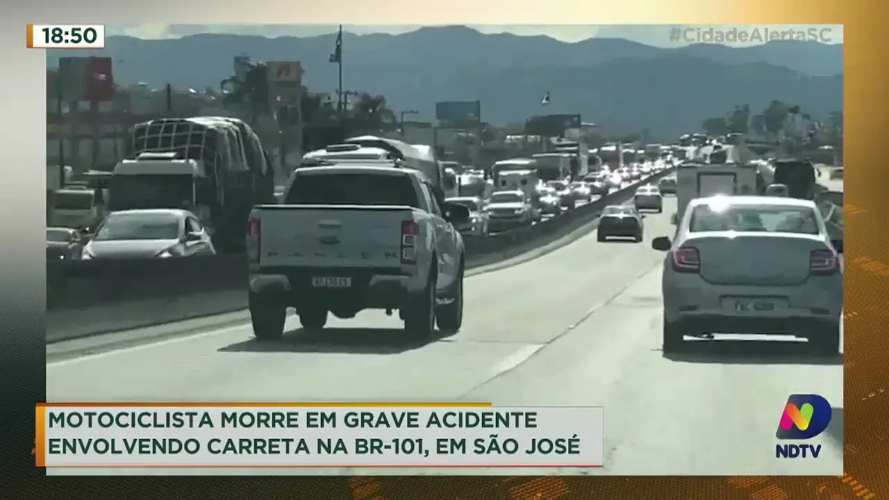 Motociclista morre após acidente envolvendo carreta na BR-101