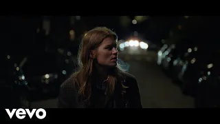 girl in red - Hemingway (Official Video)