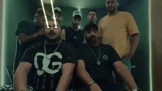 نسر فى الصحرة نسر فى البر تريند التيك توك 