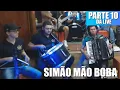 Download Lagu SANFONEIRO SIMÃO bota QUENTE pra cima do ZABUMBEIRO e o FORRÓ CONTINUOU