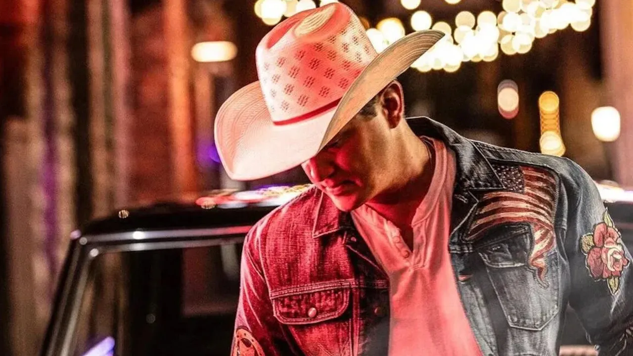 Jon Pardi - Friday Night Heartbreaker (Audio) (Lyrics) Jon Pardi - Friday Night Heartbreaker (Audio) (Lyrics)