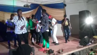 pitar pypar alongside tee dej performance zinwestta u0026 dre san live in ace