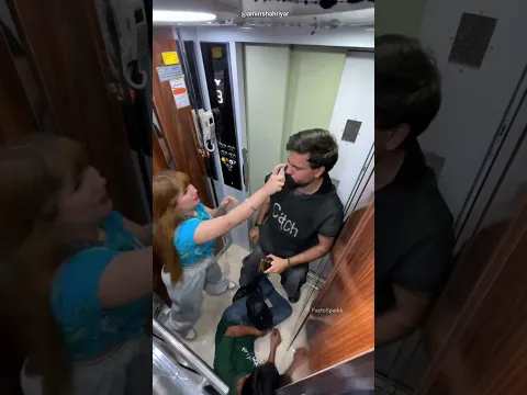 Lift prank 😅
