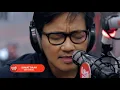 Ebe Dancel performs "Bawat Daan" LIVE on Wish 107.5 Bus