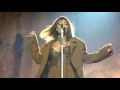 Rihanna -  Kiss It Better (Live in Vienna)