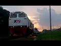 Download Lagu MALABAR FAVORITKU PUNYA OPENING BARU - Lagu Tasya Di Stasiun/Kereta Apiku