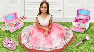 صوفيا ذاهبة إلى كرة الأميرة  قصص مضحكة للأطفال دندنها