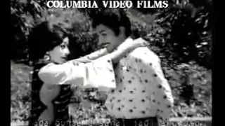 aaramba kaalam oru pakka thalam athu than kadhal panpadu