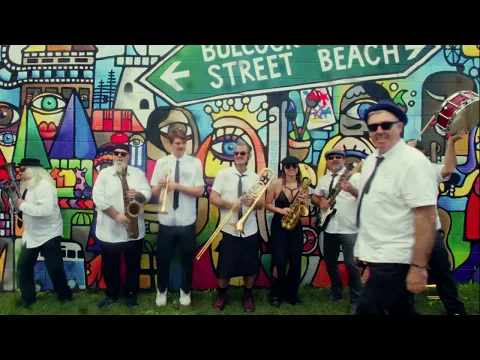 Clipe de Feels Good - Sunny Coast Rude Boys