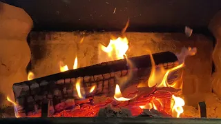 مضاد للارق صوت المطر و الرعد و فرقعة الحطب للنوم السريع و للراحة النفسية الاسترخاء 