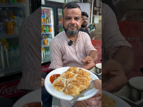 2 अंडे का सैंडविच 100₹ का😱 #trending #youtubeshorts